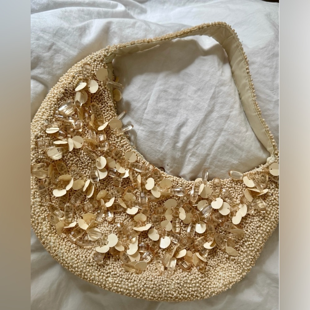 NWT viral bag — Cream beaded embellished bead & sequin purse handbag - Picture 2 of 7